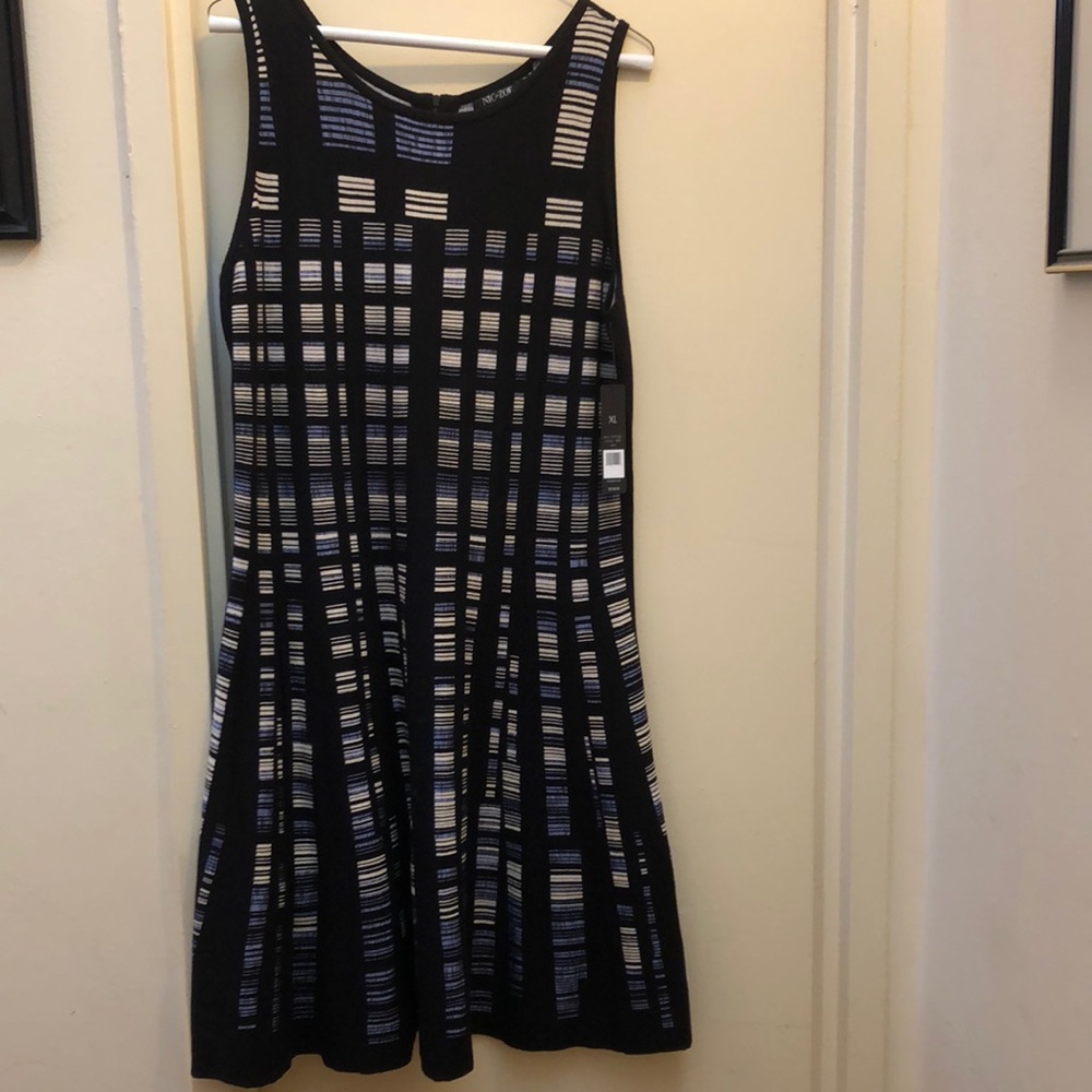 NWT Nic + Zoe blue white and black dress